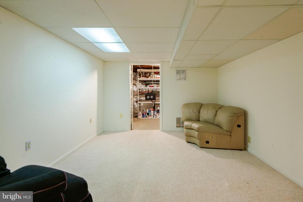 10 BROOKFIELD GARTH