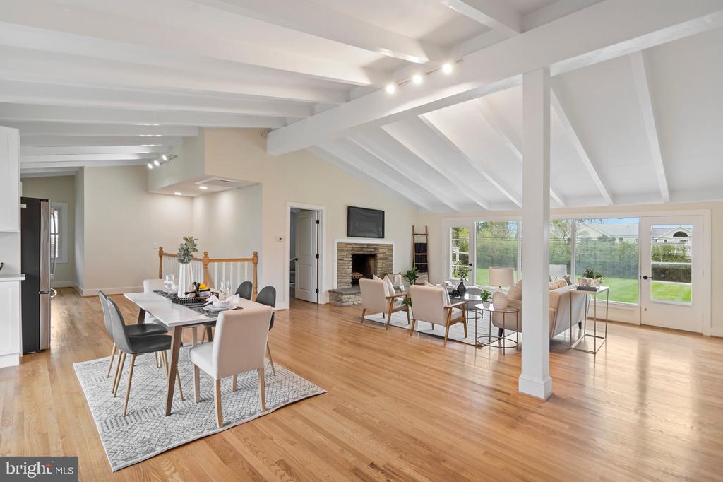 556 VALLEY VIEW ROAD