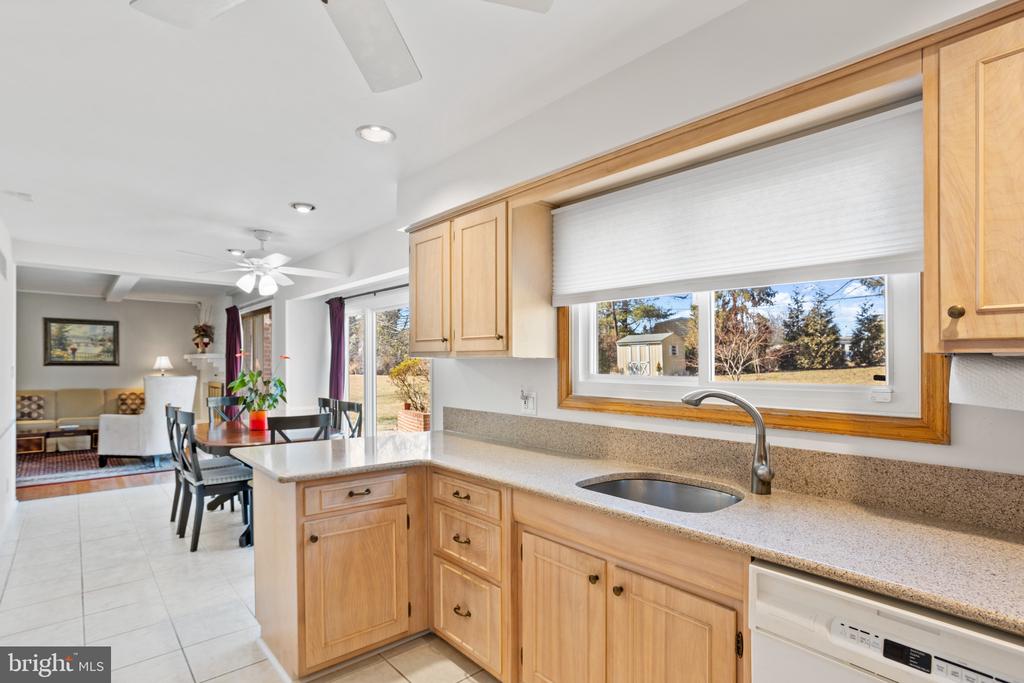 1312 MIDMEADOW ROAD
