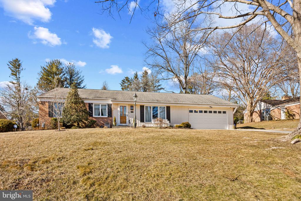 1312 MIDMEADOW ROAD