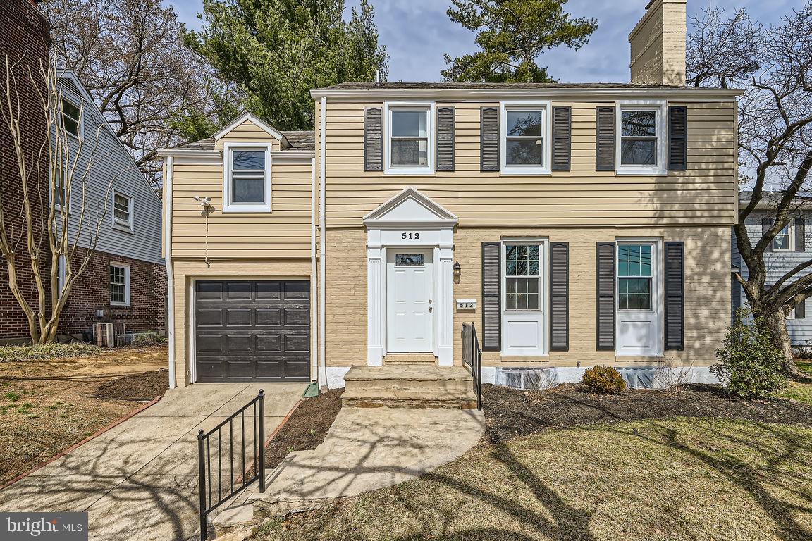512 STEVENSON LANE