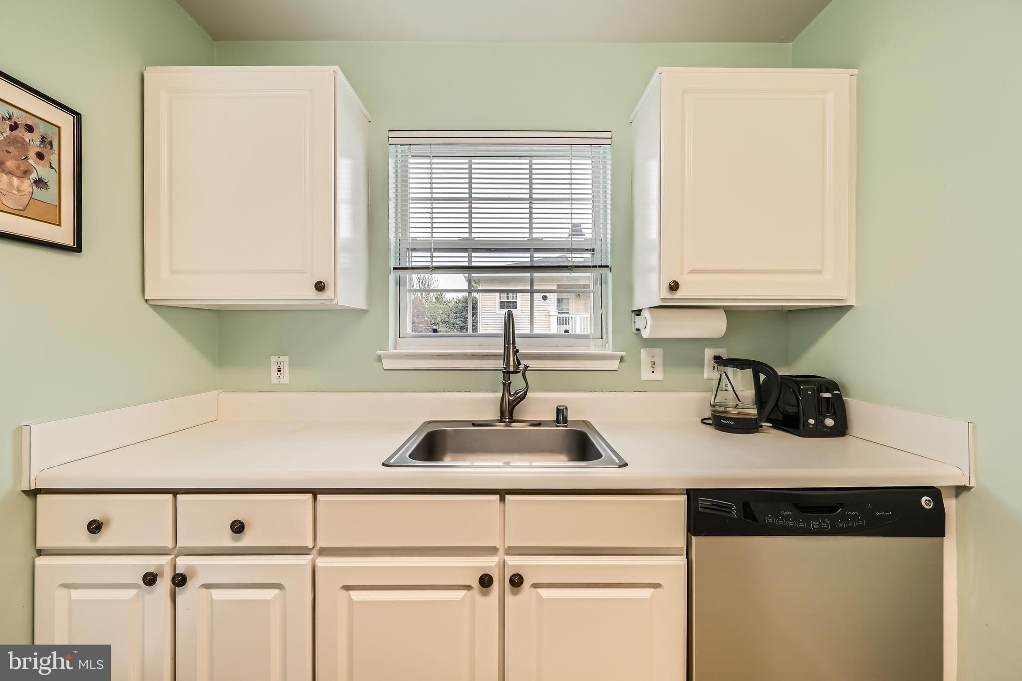 7055 TOBY DRIVE 7055