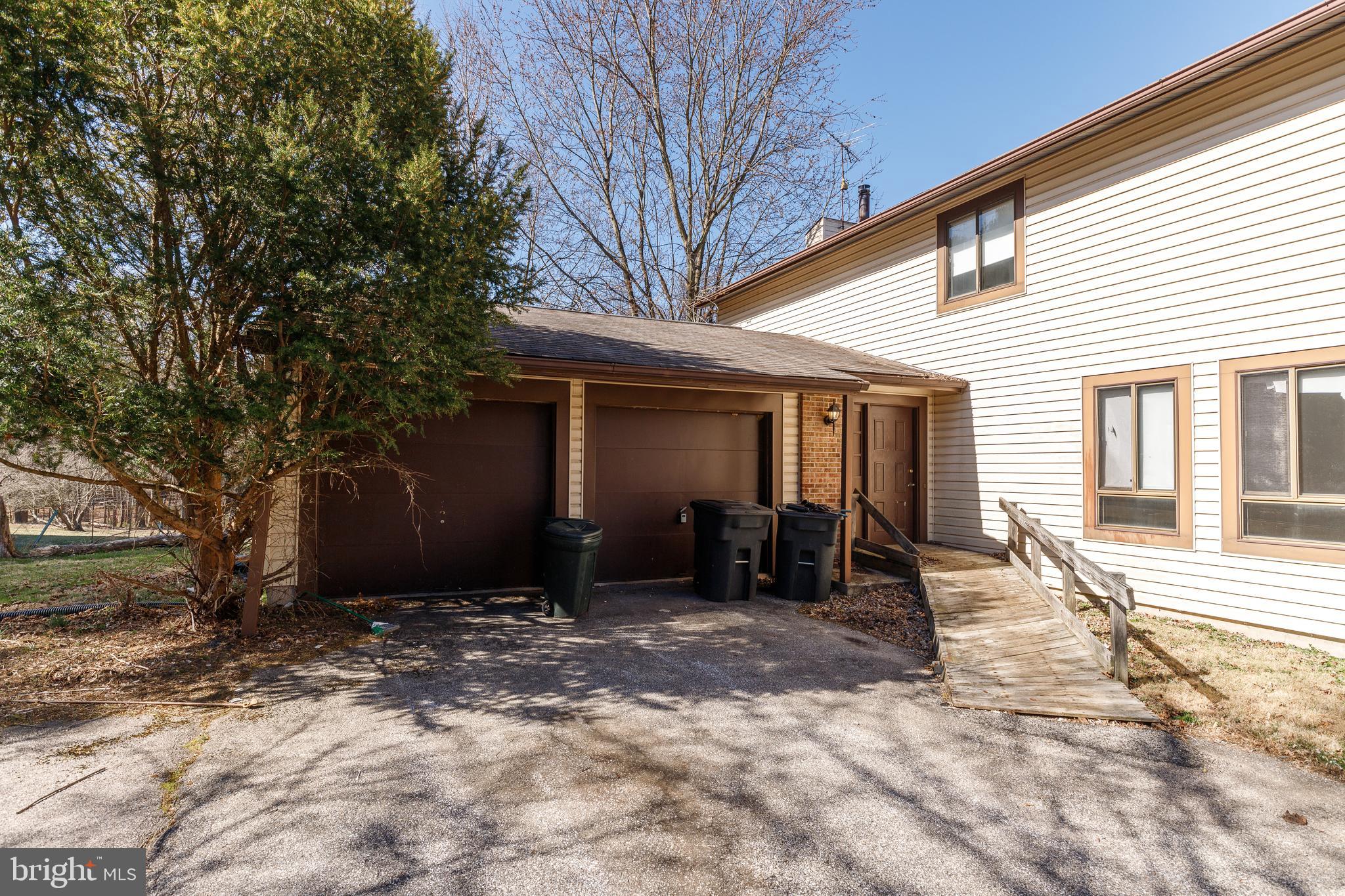 338 BONNIE MEADOW CIRCLE