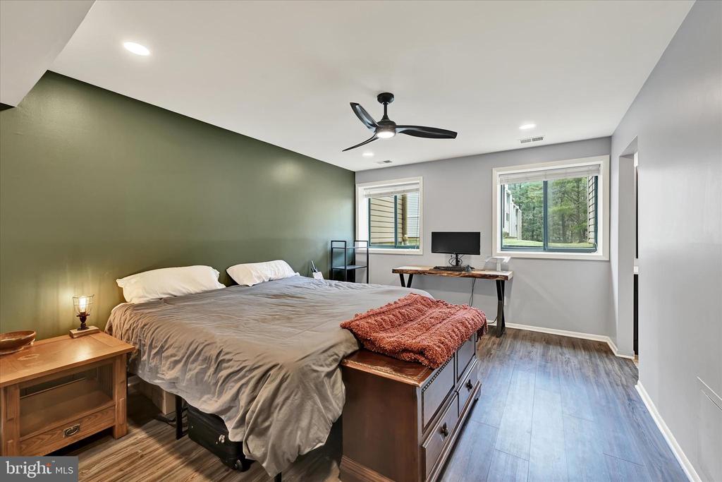 8000 VALLEY MANOR ROAD 1B