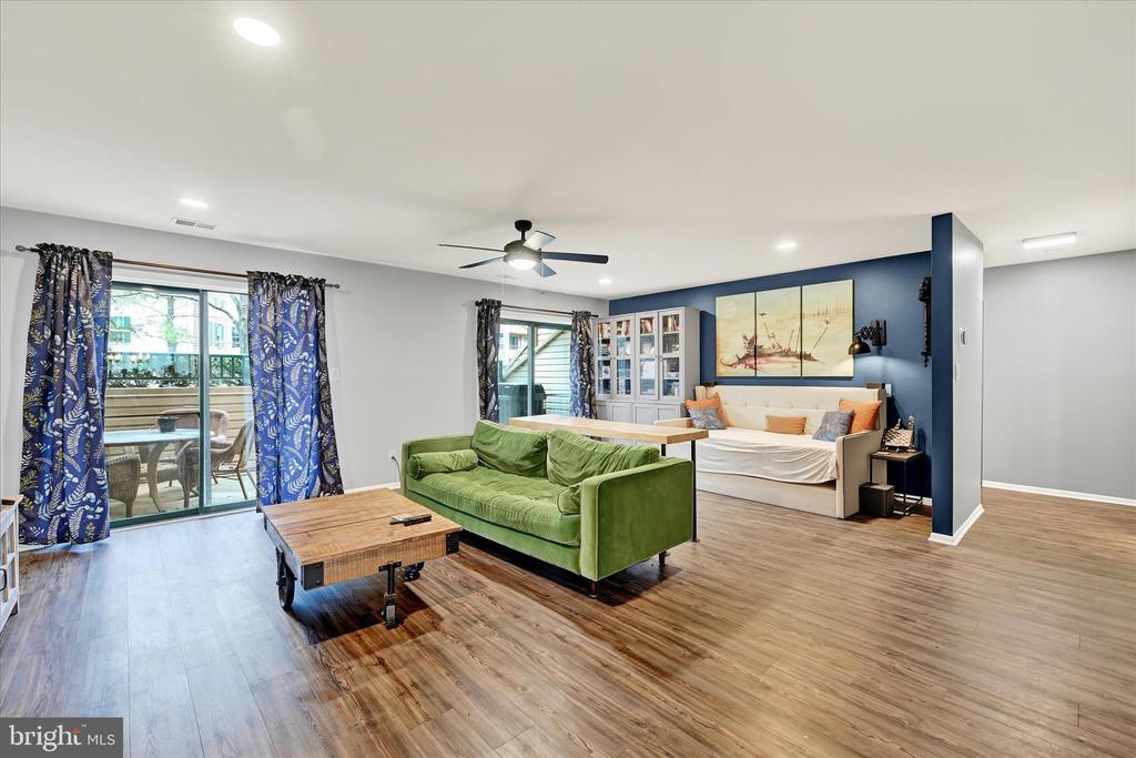8000 VALLEY MANOR ROAD 1B