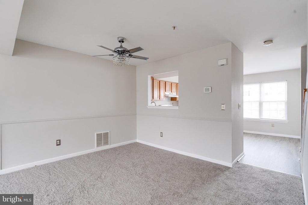 658 HUNTING FIELDS ROAD