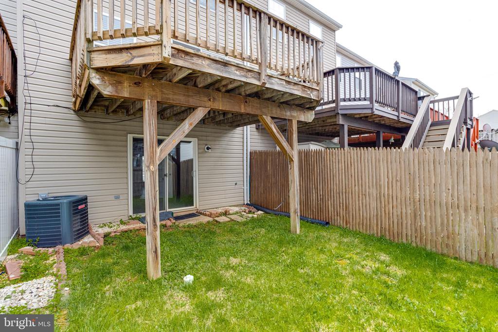 658 HUNTING FIELDS ROAD
