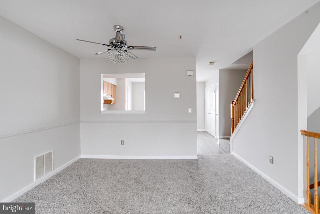 658 HUNTING FIELDS ROAD
