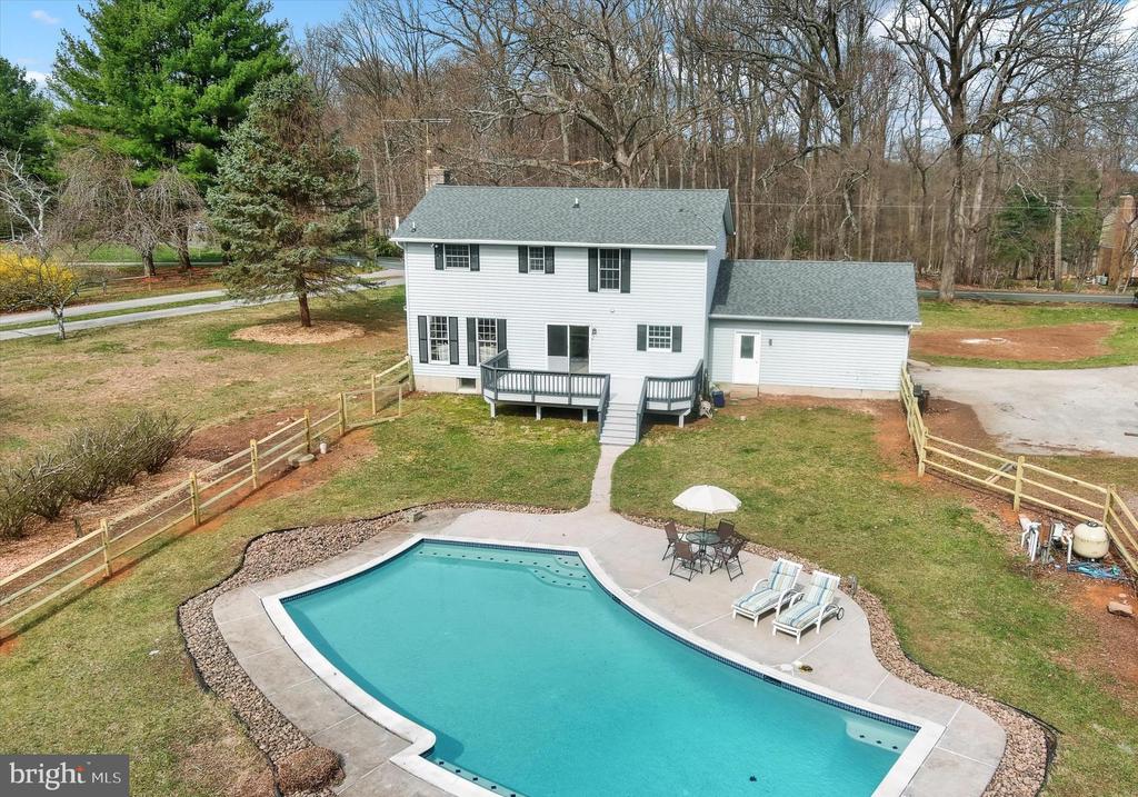 227 BENTLEY ROAD