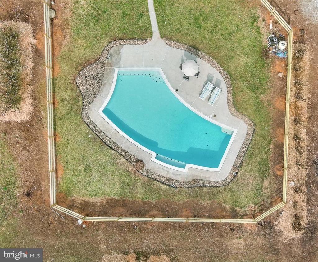 227 BENTLEY ROAD