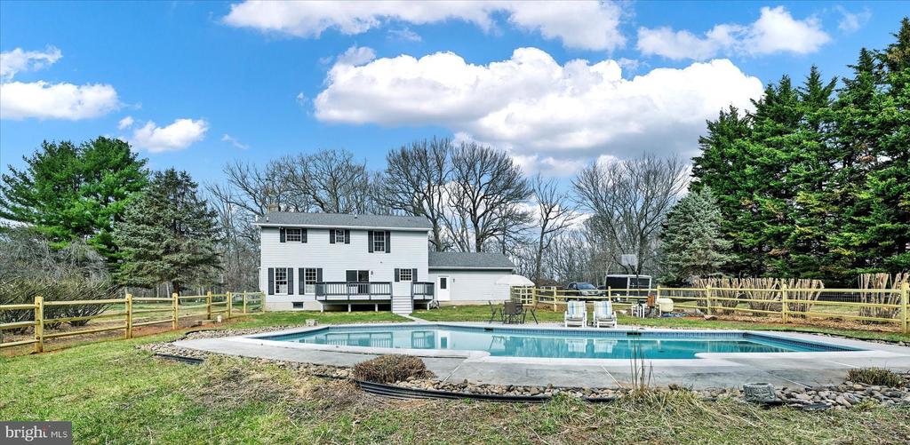 227 BENTLEY ROAD