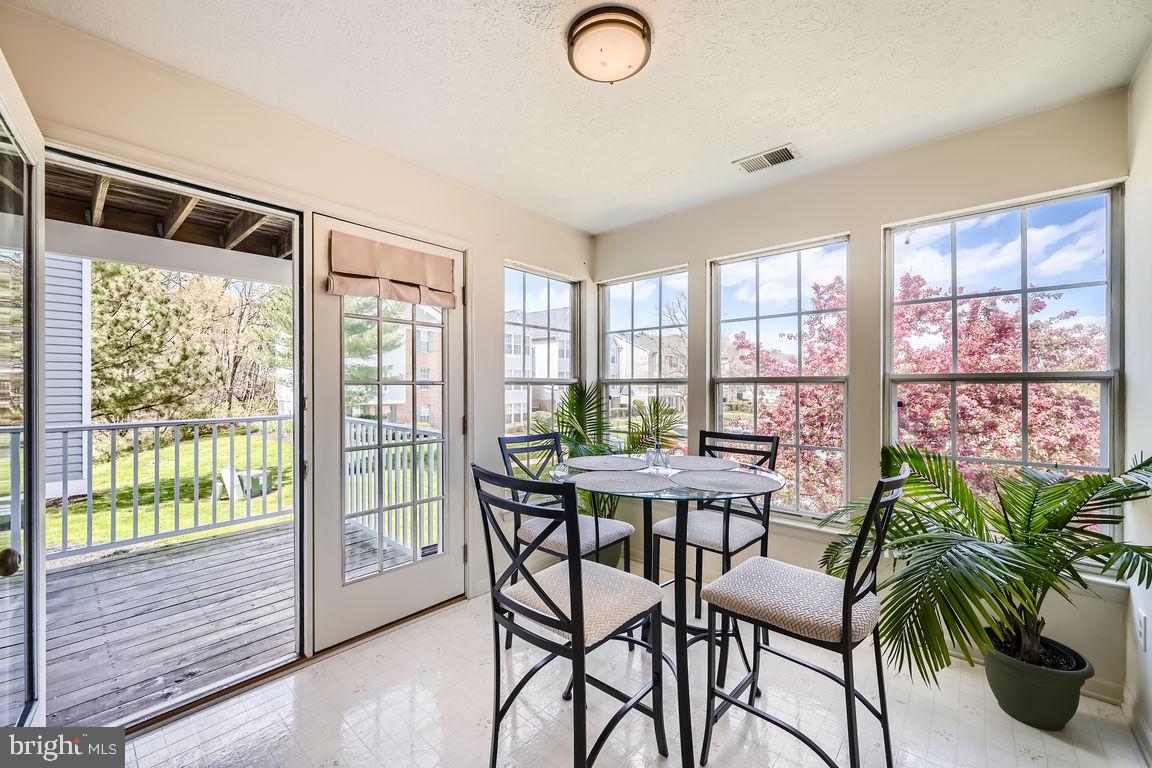 77 LAUREL PATH COURT 4