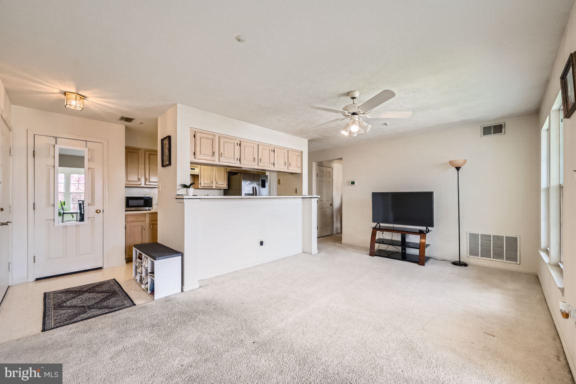 77 LAUREL PATH COURT 4