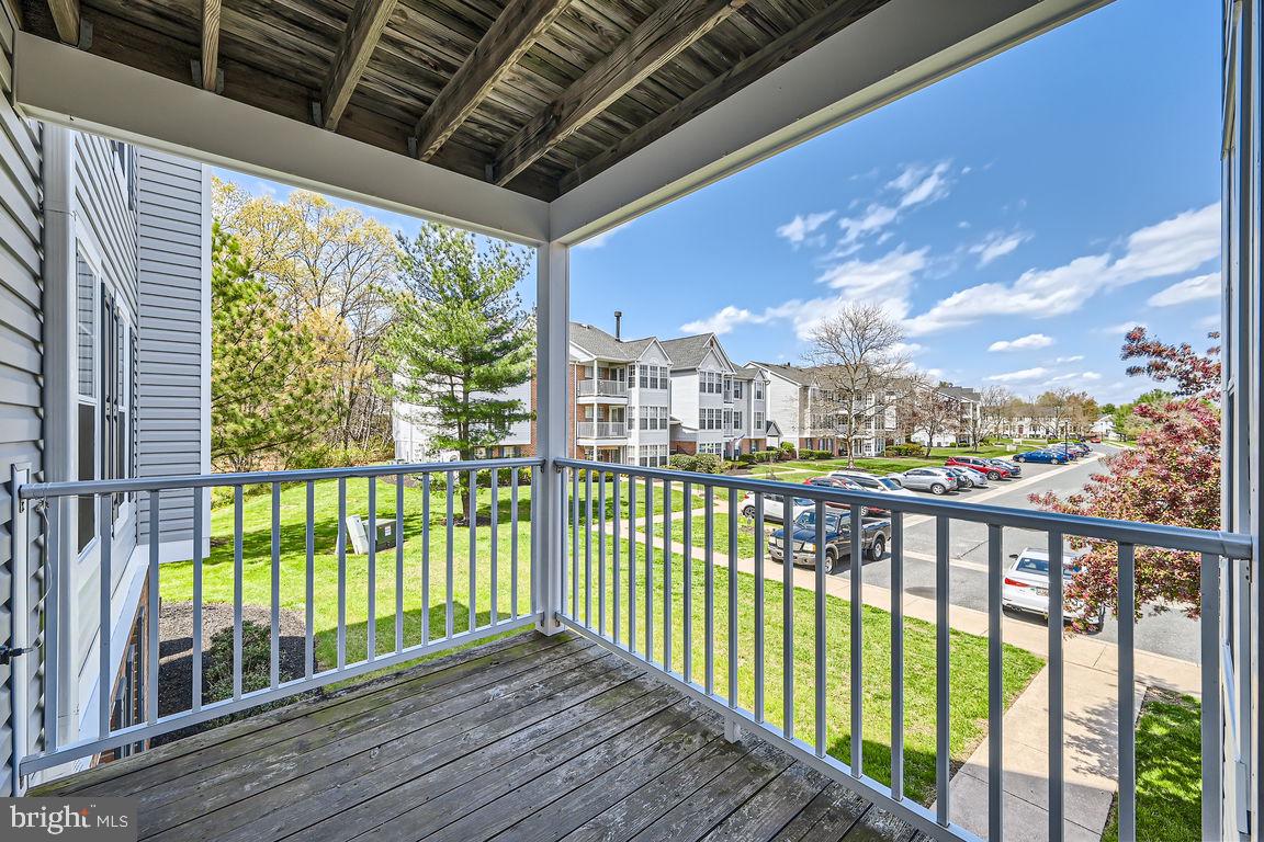 77 LAUREL PATH COURT 4