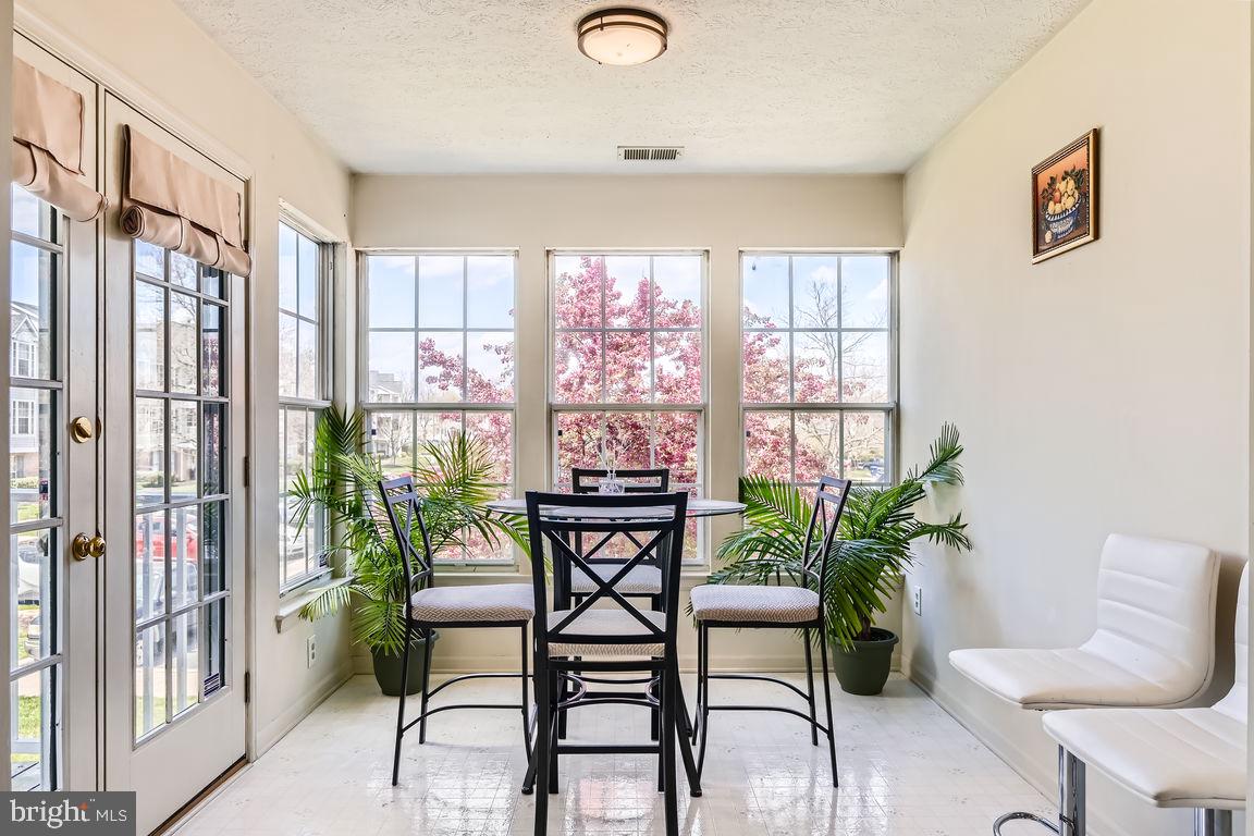 77 LAUREL PATH COURT 4