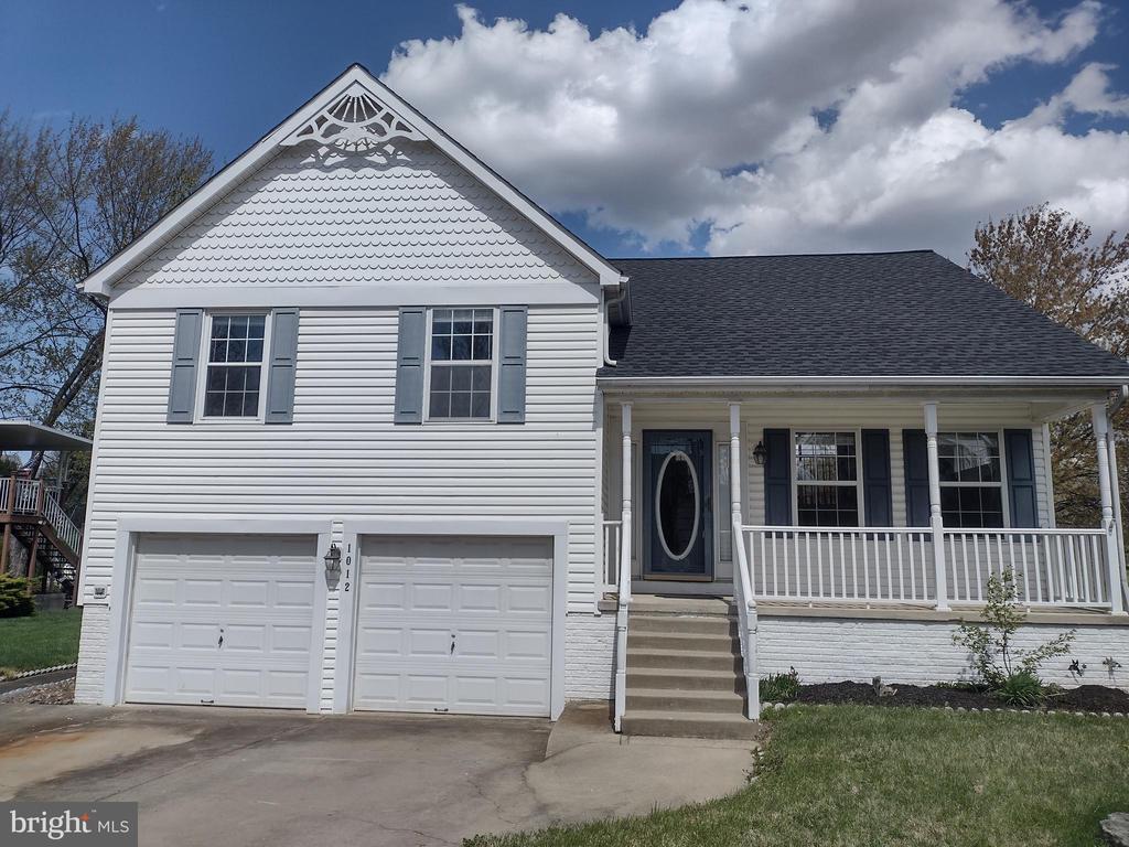 1012 MEADOW GLEN ROAD