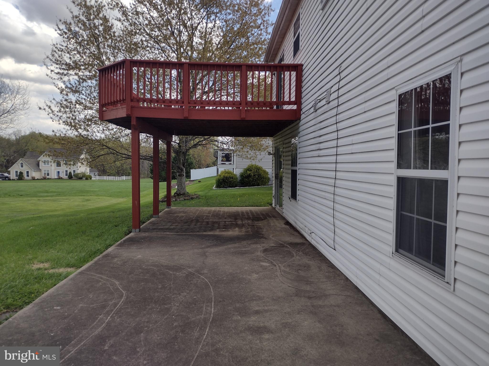 1012 MEADOW GLEN ROAD