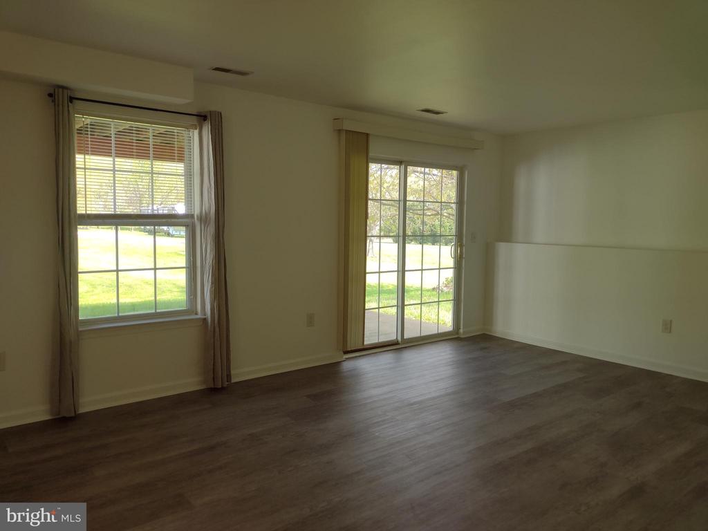 1012 MEADOW GLEN ROAD