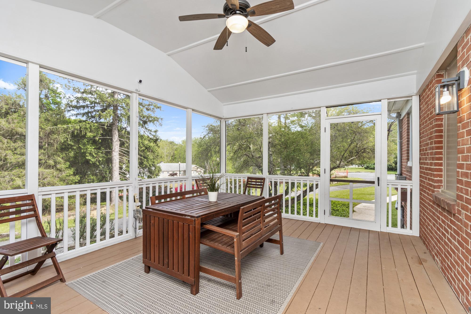 12 WAGON WHEEL COURT