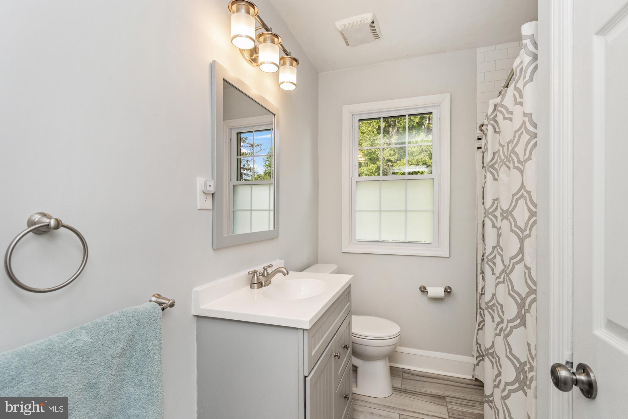 12 WAGON WHEEL COURT