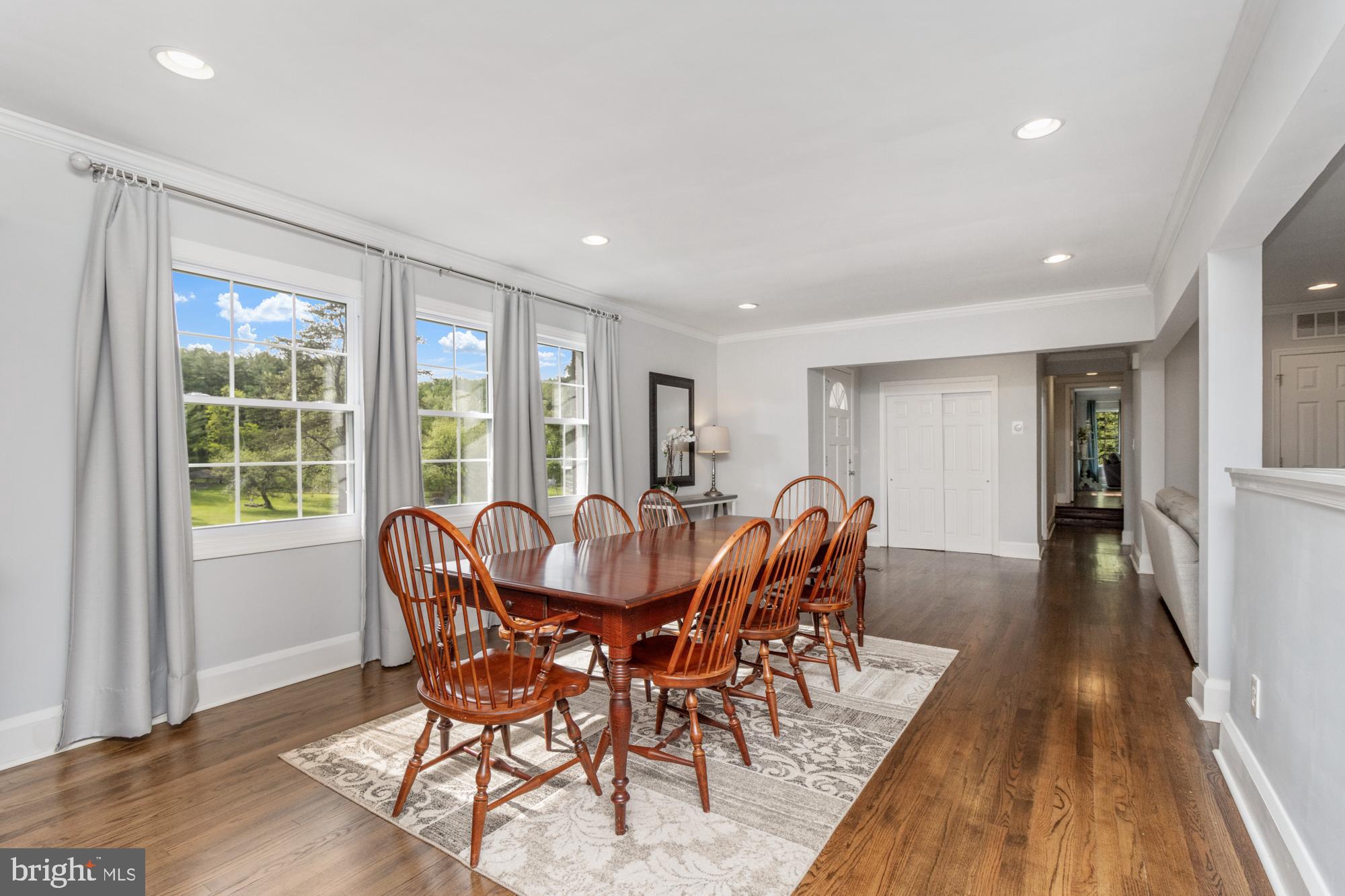 12 WAGON WHEEL COURT