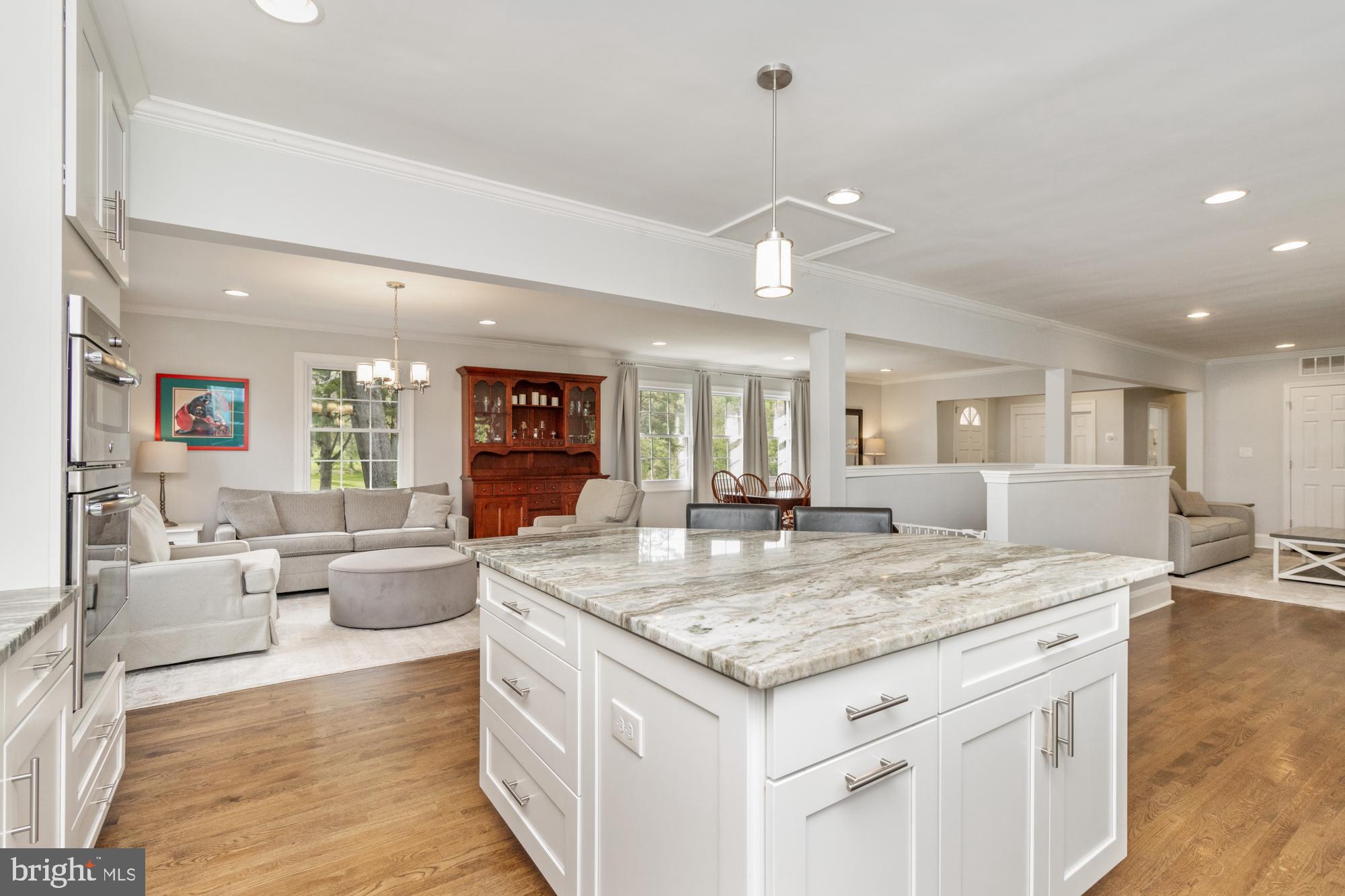 12 WAGON WHEEL COURT