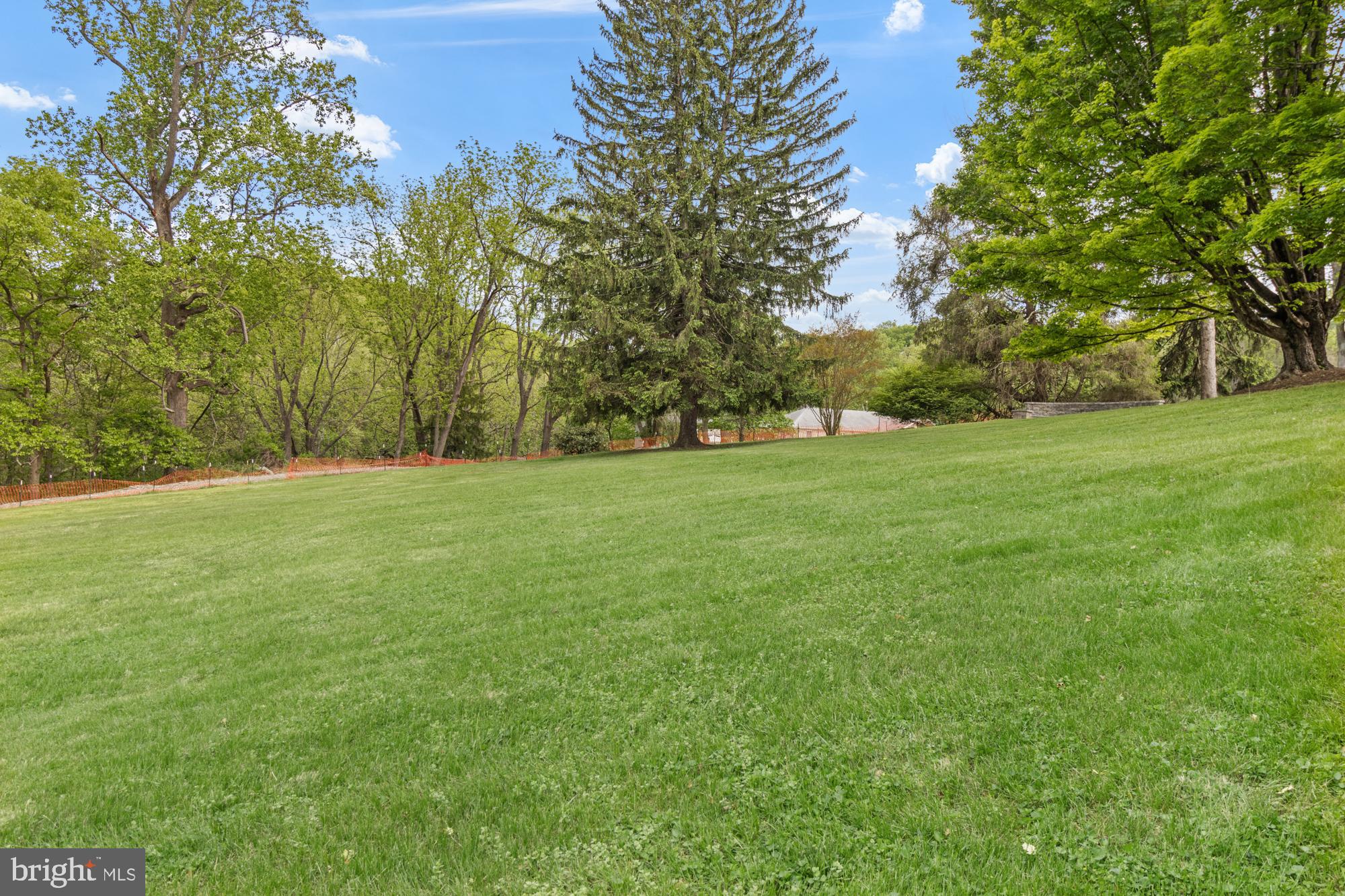 12 WAGON WHEEL COURT