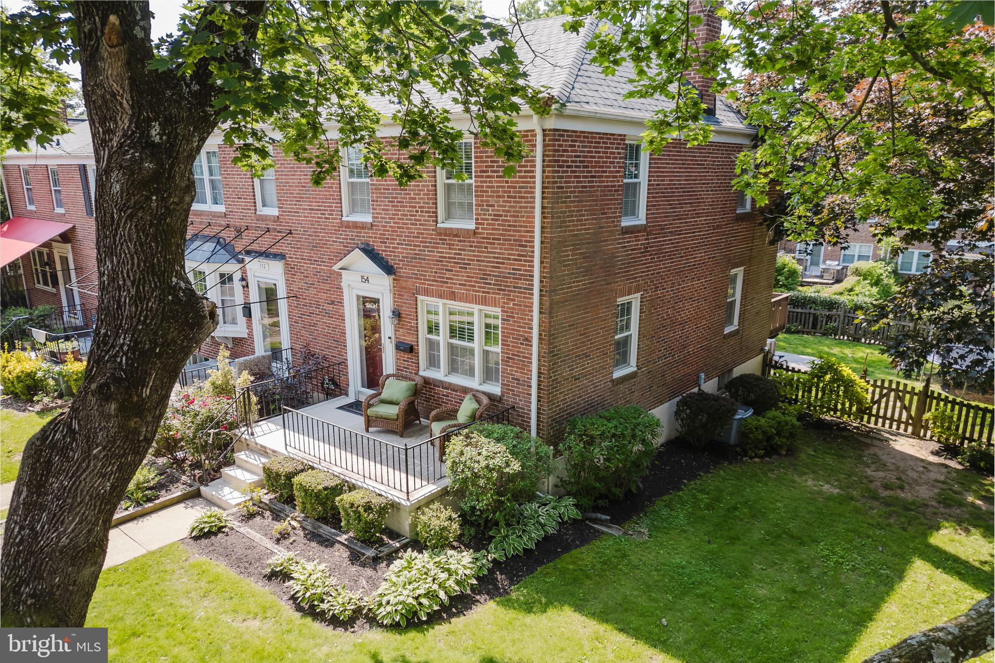 154 STEVENSON LANE