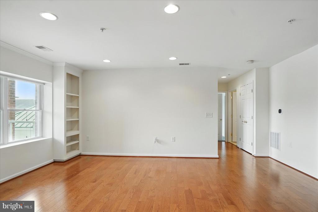 12236 ROUNDWOOD ROAD 310