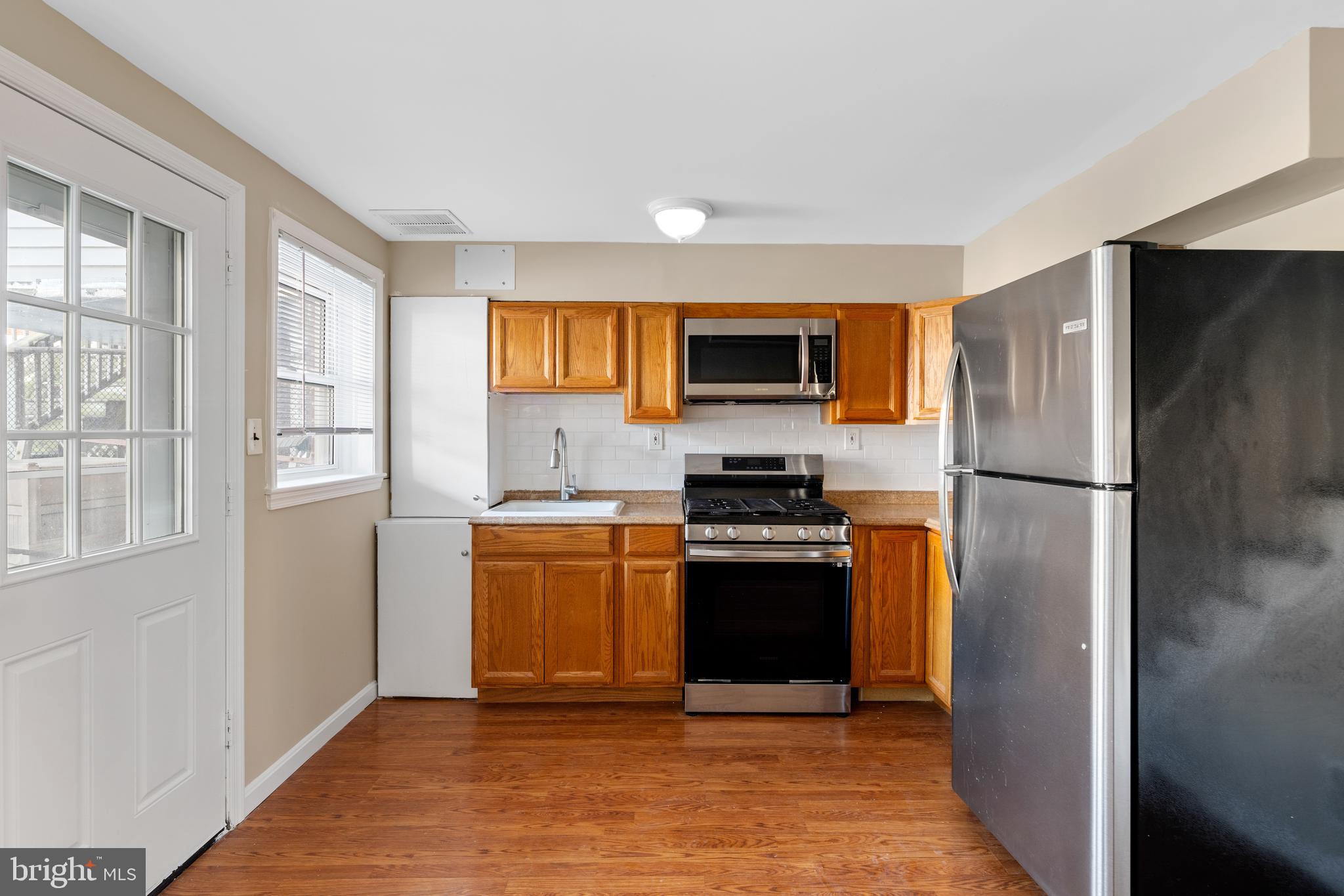 8004 GRAY HAVEN ROAD