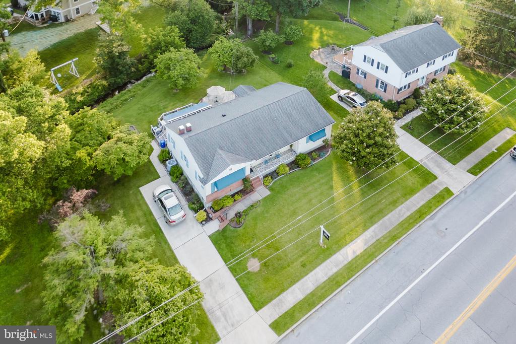 8300 THORNTON ROAD