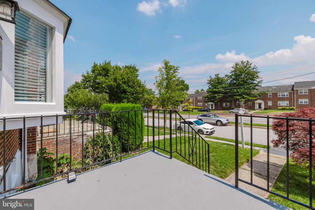 8306 LOCH RAVEN
