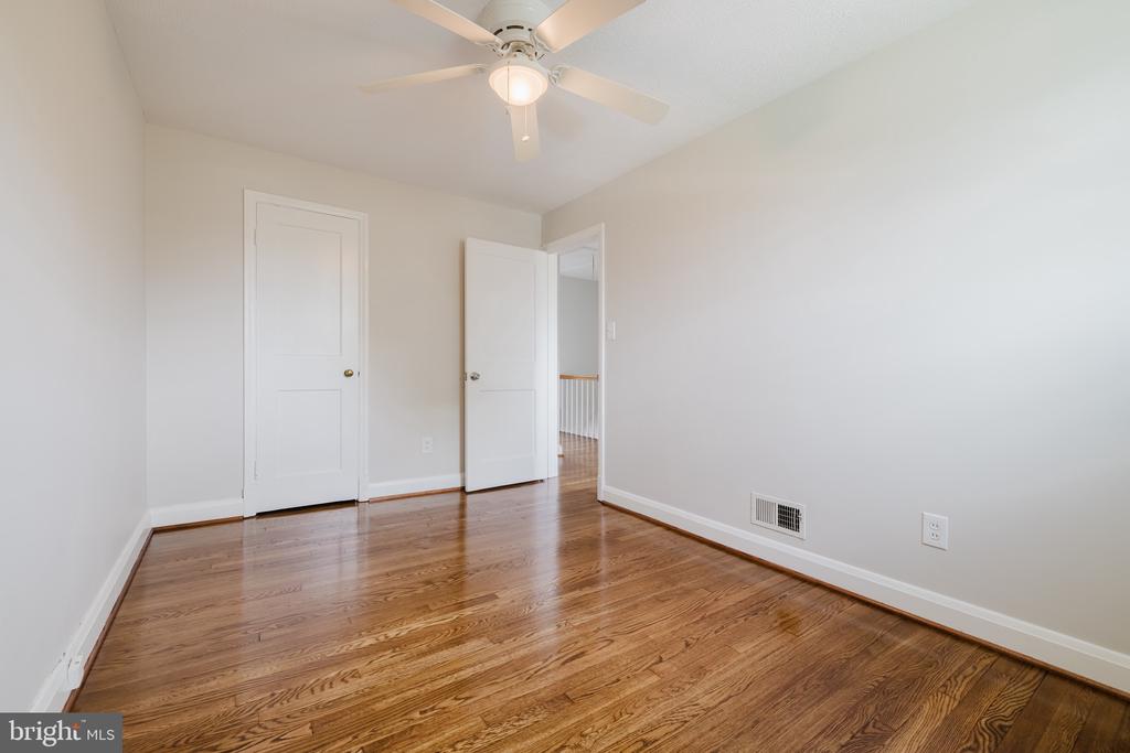 8306 LOCH RAVEN