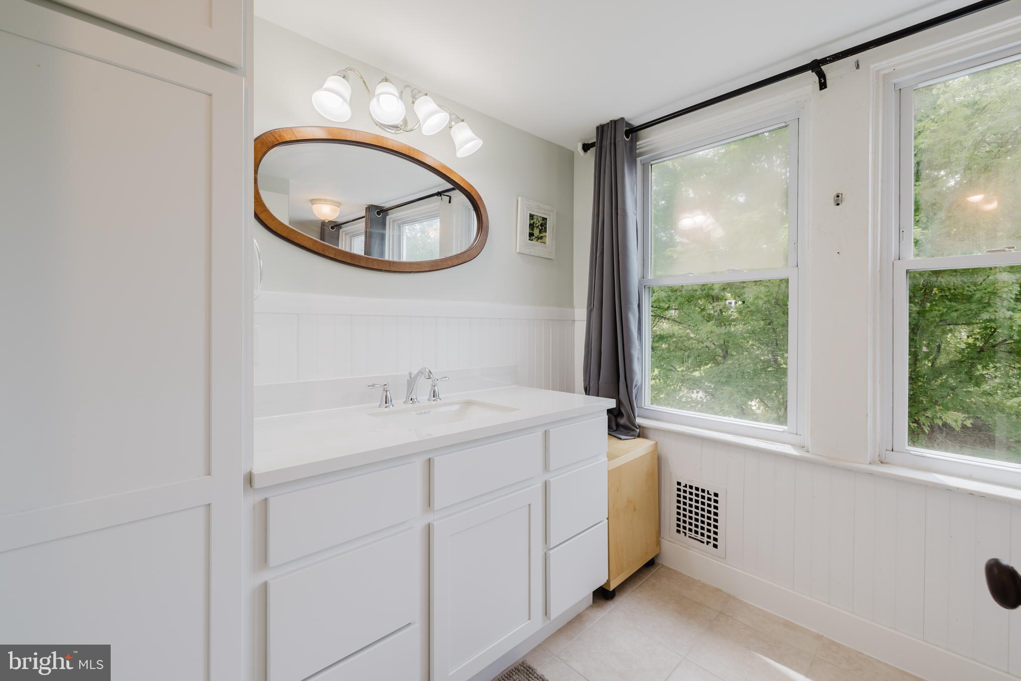 34 BURKE AVENUE E