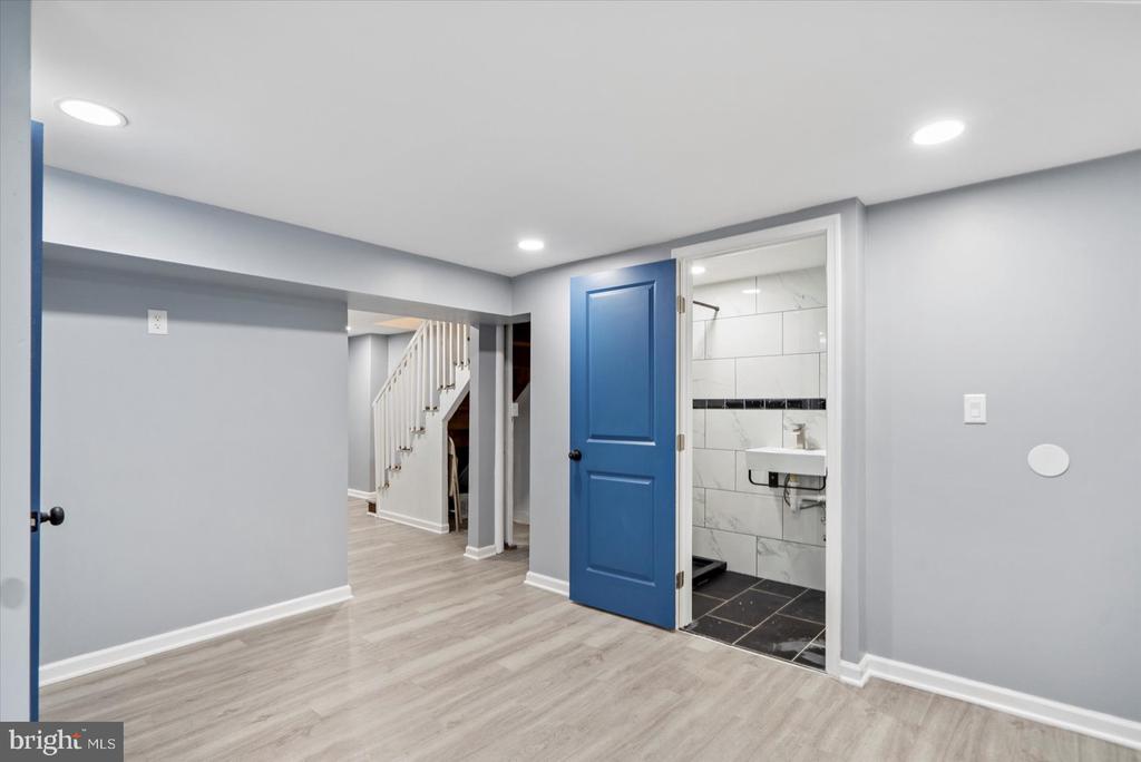 805 BRAESIDE ROAD