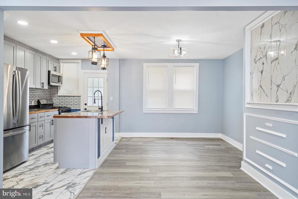 805 BRAESIDE ROAD