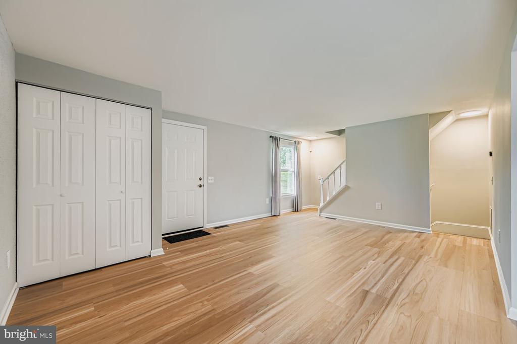 31 EWING DRIVE C