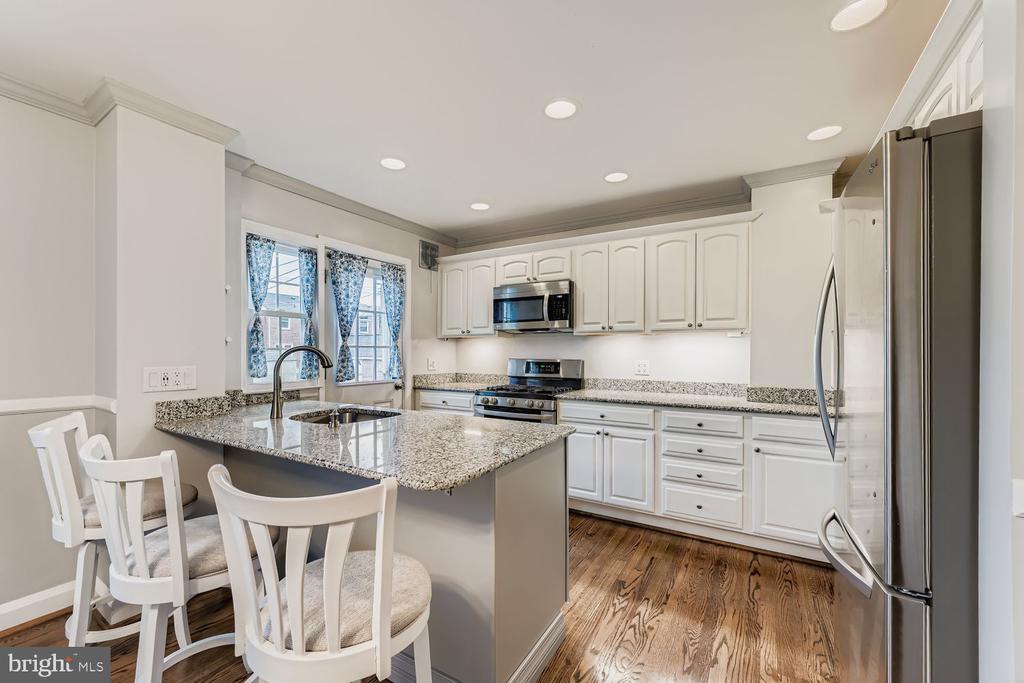 8119 KIRKWALL COURT