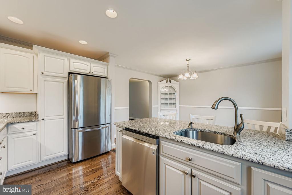 8119 KIRKWALL COURT
