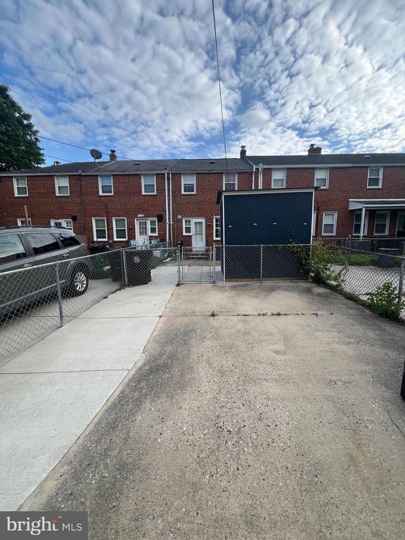1642 HARDWICK ROAD