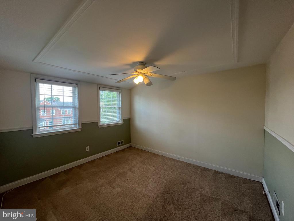 1642 HARDWICK ROAD