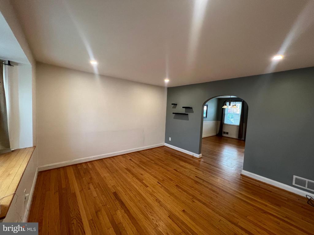 1642 HARDWICK ROAD