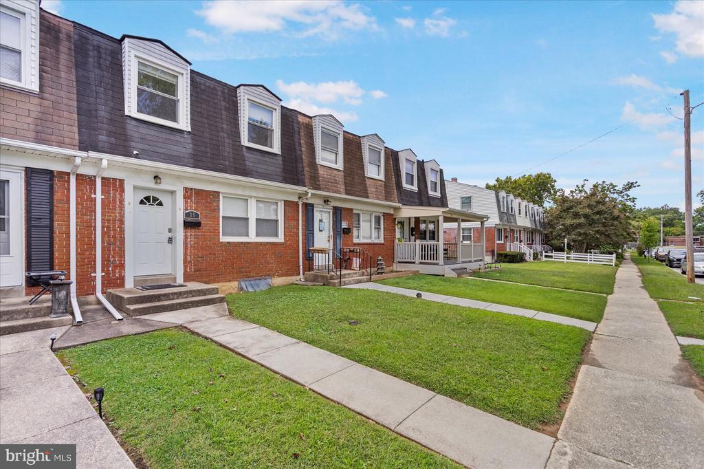 36 BLADEN ROAD