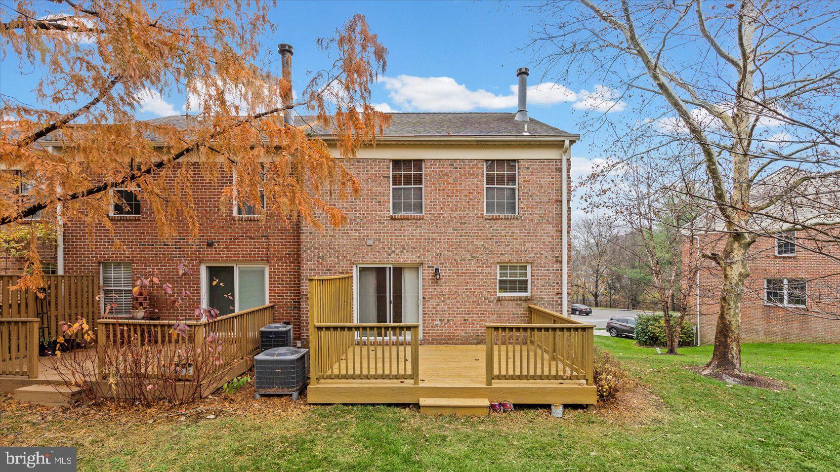 12 MAYAPPLE COURT