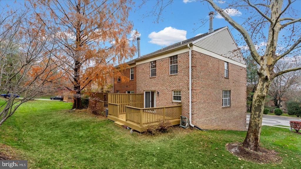 12 MAYAPPLE COURT