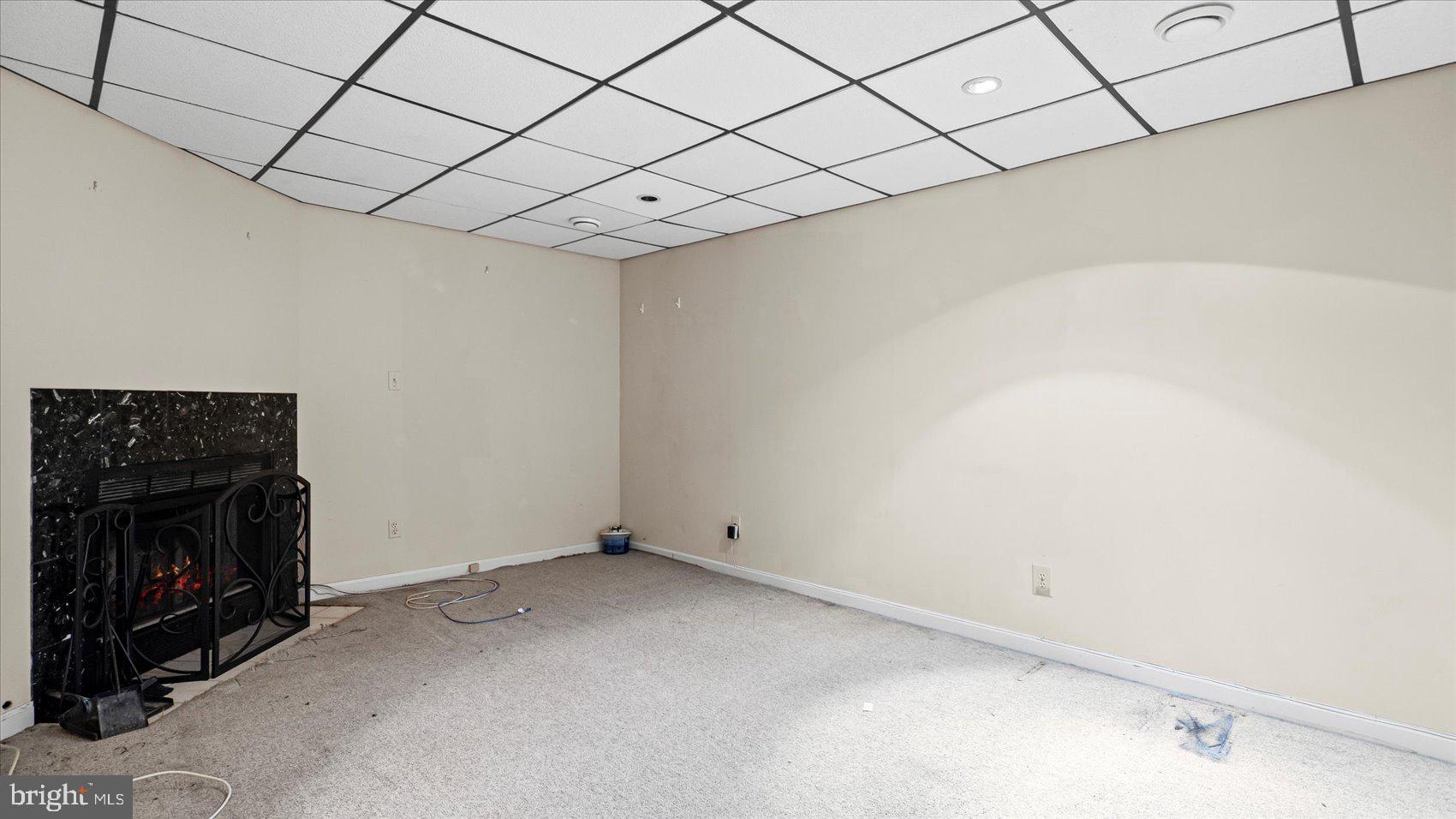 12 MAYAPPLE COURT