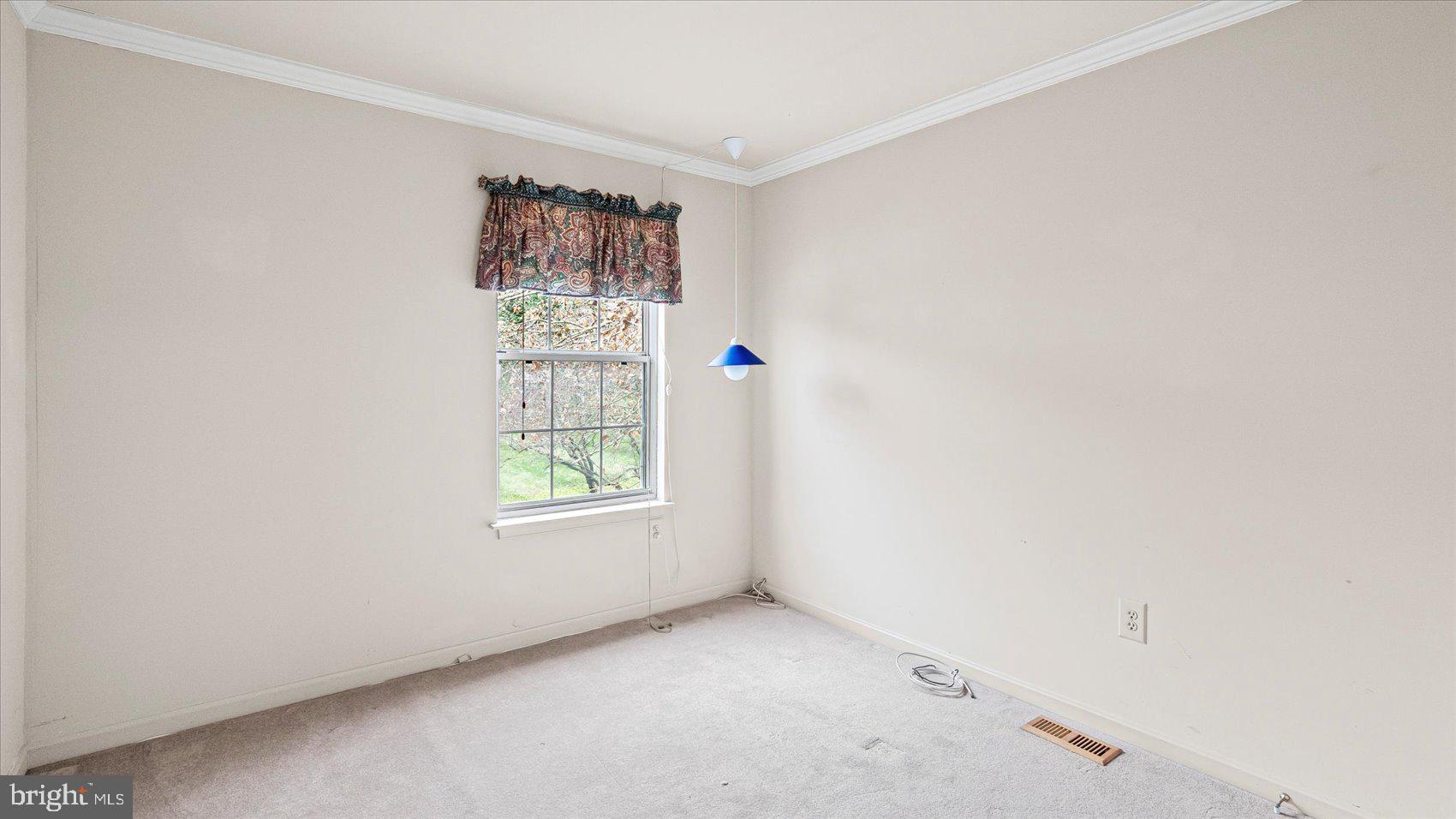 12 MAYAPPLE COURT