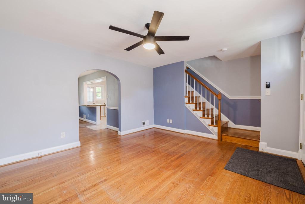 1636 THETFORD ROAD