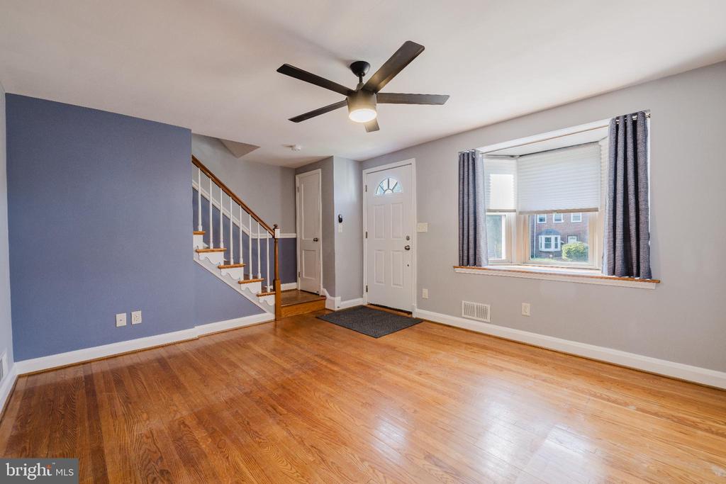 1636 THETFORD ROAD