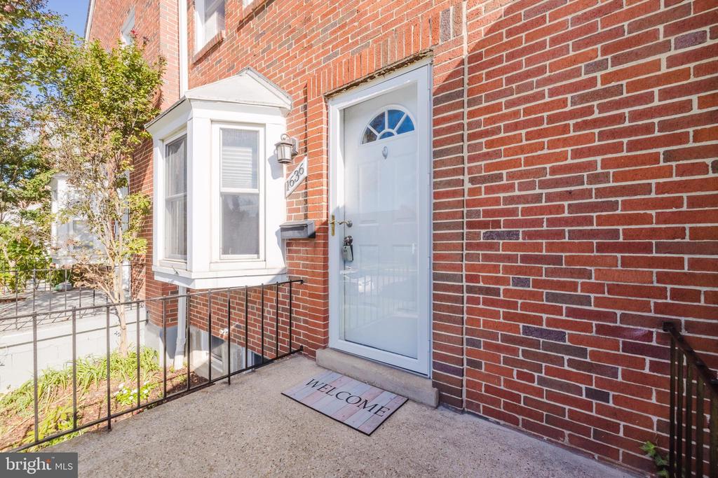 1636 THETFORD ROAD